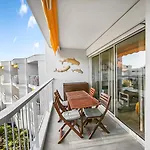 Moderne, Piscine, Parking Proche Des Plages Saint-Raphael (Var)