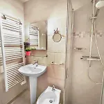 Moderne, Piscine, Parking Proche Des Plages Saint-Raphael (Var)
