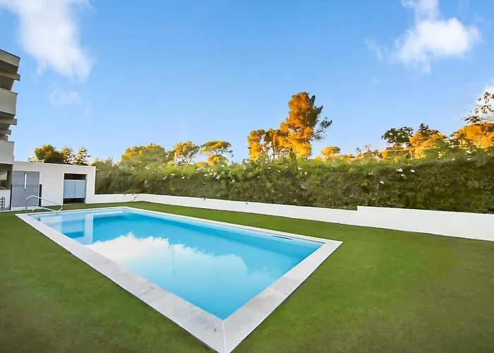 Moderne, Piscine, Parking Proche Des Plages Apartmán