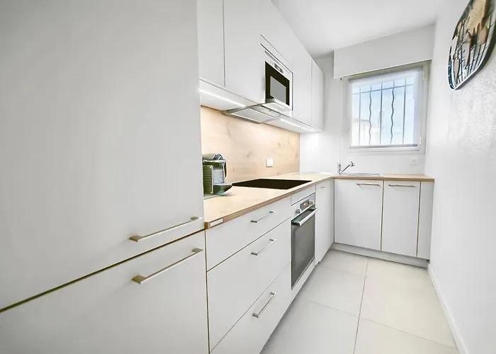 Moderne, Piscine, Parking Proche Des Plages Apartmán *