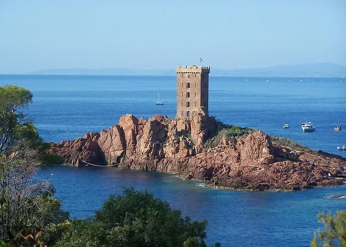 Apartmán Moderne, Piscine, Parking Proche Des Plages *