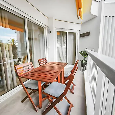 公寓 Moderne, Piscine, Parking Proche Des Plages