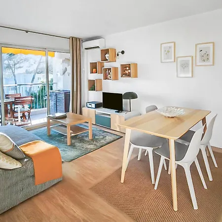Moderne, Piscine, Parking Proche Des Plages