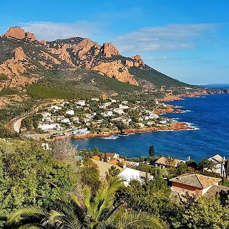 Apartment Moderne, Piscine, Parking Proche Des Plages *