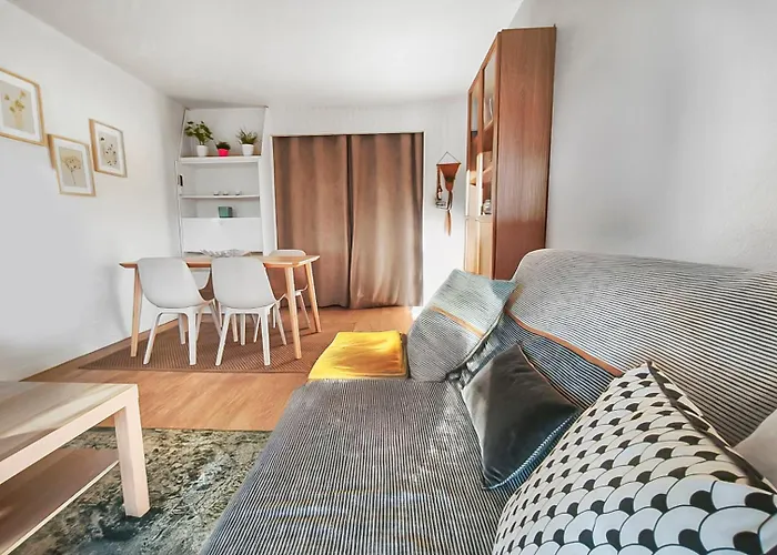 Moderne, Piscine, Parking Proche Des Plages Апартаменты