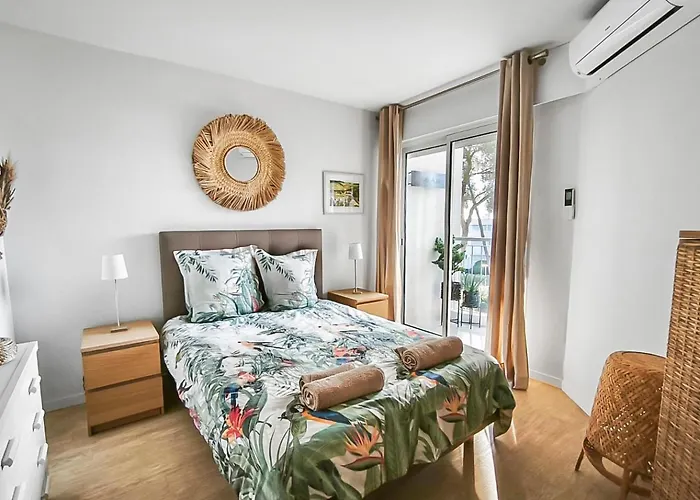 Апартаменты Moderne, Piscine, Parking Proche Des Plages